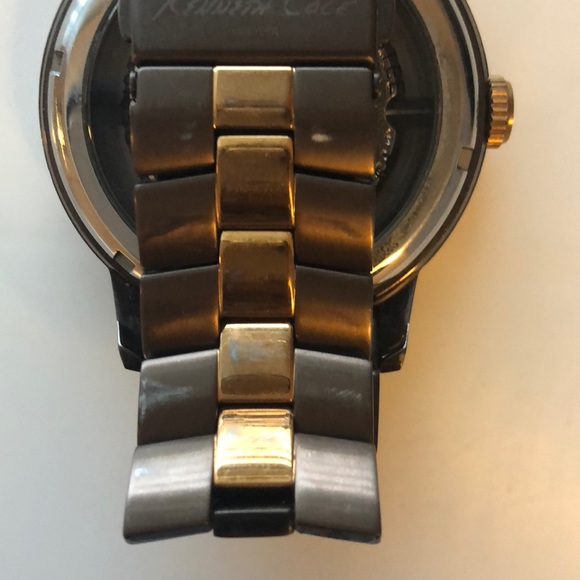 Kenneth Cole Watch - Picture 3 of 4